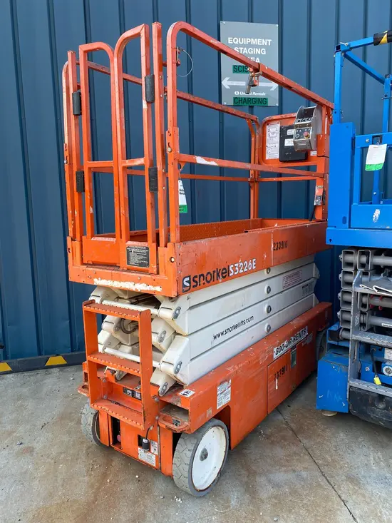 2019 Snorkel S3226E Scissor Lift