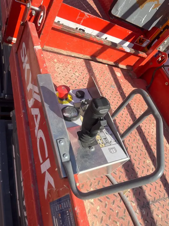 2018 Skyjack SJIII3226 Scissor Lift