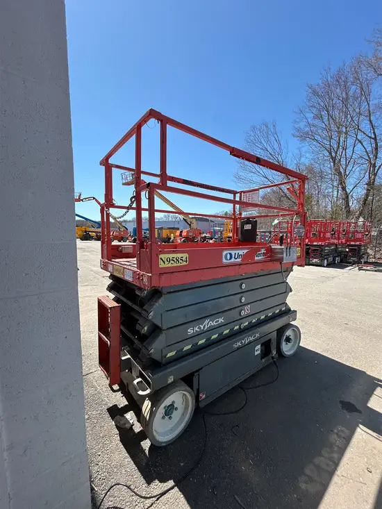 2016 Skyjack SJIII4632 Scissor Lift