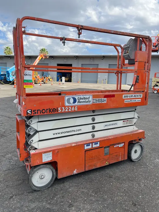 2019 Snorkel S3226E Scissor Lift