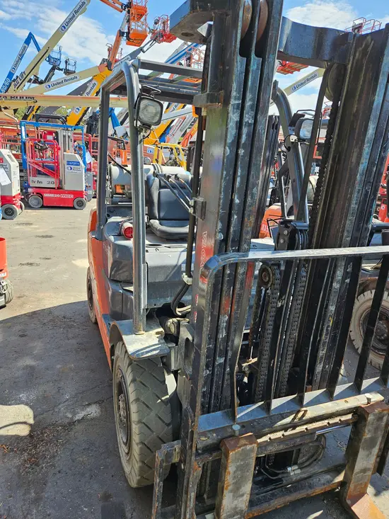 2018 Toyota 8FGU25 Warehouse Forklift