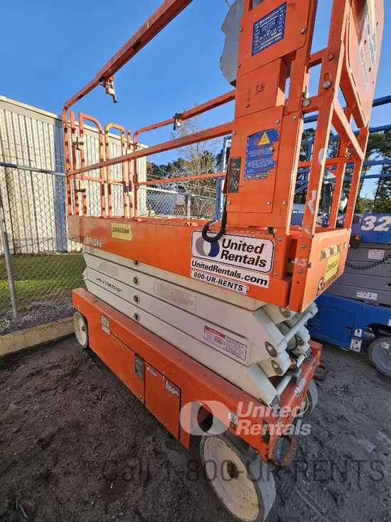 2019 Snorkel S3226E Scissor Lift