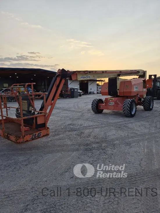2017 JLG 800AJ Articulating Boom Lift