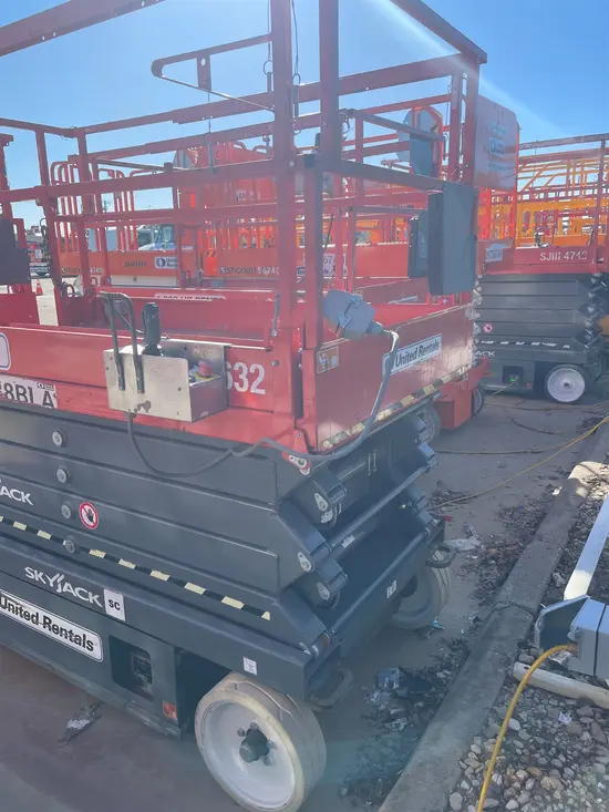 2017 Skyjack SJIII4632 Scissor Lift