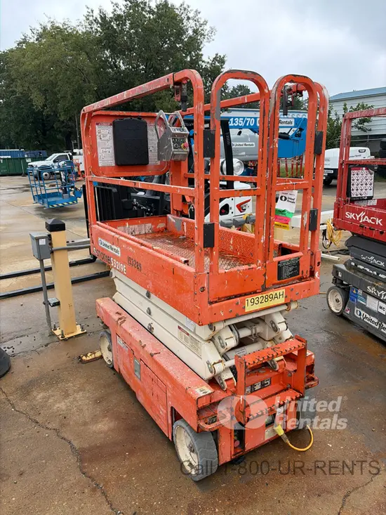 2017 Snorkel S3219E Scissor Lift