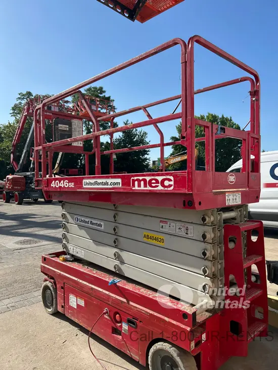 2017 MEC 4046SE Scissor Lift