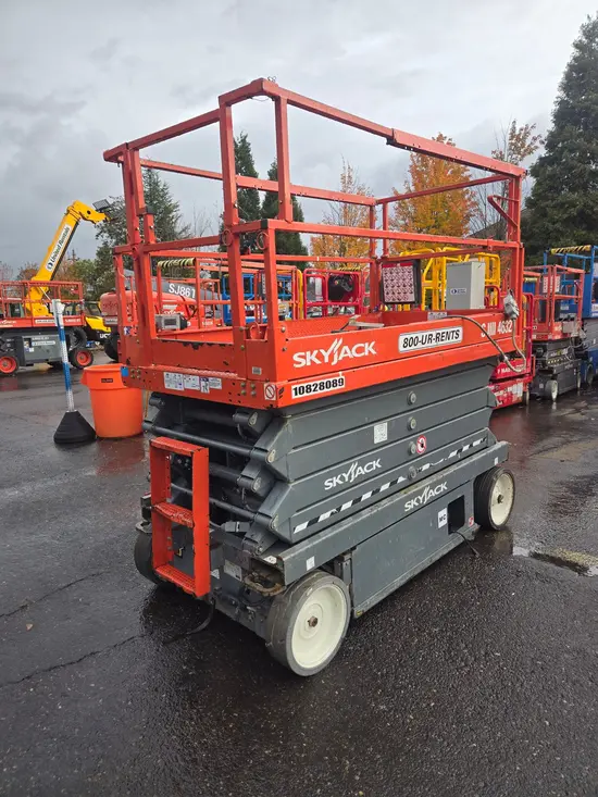 2018 Skyjack SJIII4632 Scissor Lift