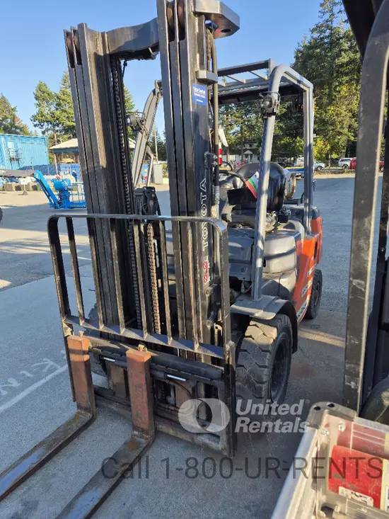 2021 Toyota 8FGU25 Warehouse Forklift