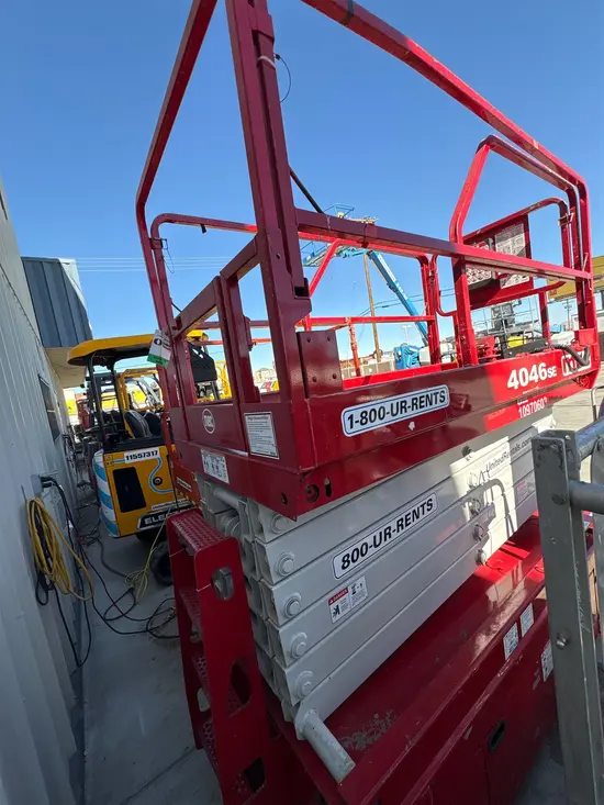 2019 MEC 4046SE Scissor Lift