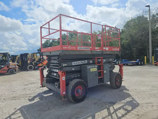 2014 Skyjack SJ8841RT Rough Terrain Scissor Lift