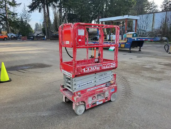 2019 MEC 1330SE Scissor Lift