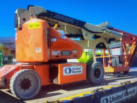2016 JLG E400AJPN Articulating Boom Lift