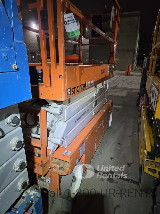 2020 Snorkel S3226E Scissor Lift