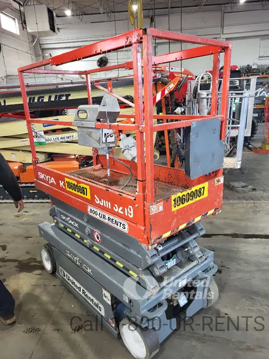 2017 Skyjack SJIII3219 Scissor Lift