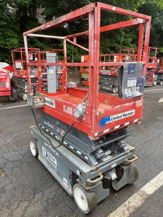 2018 Skyjack SJIII3219 Scissor Lift