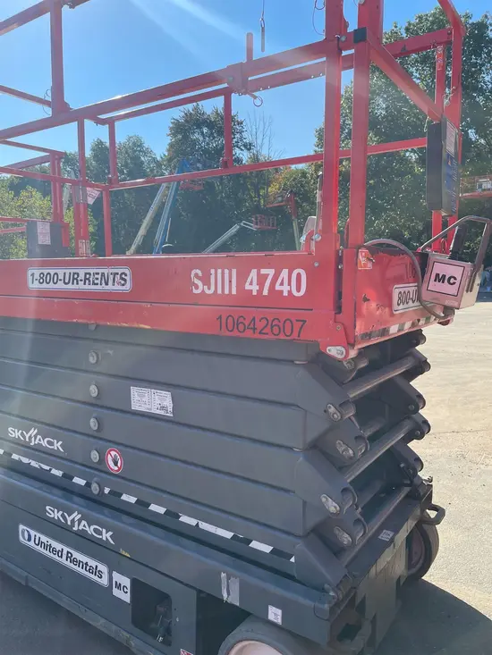 2017 Skyjack SJIII4740 Scissor Lift