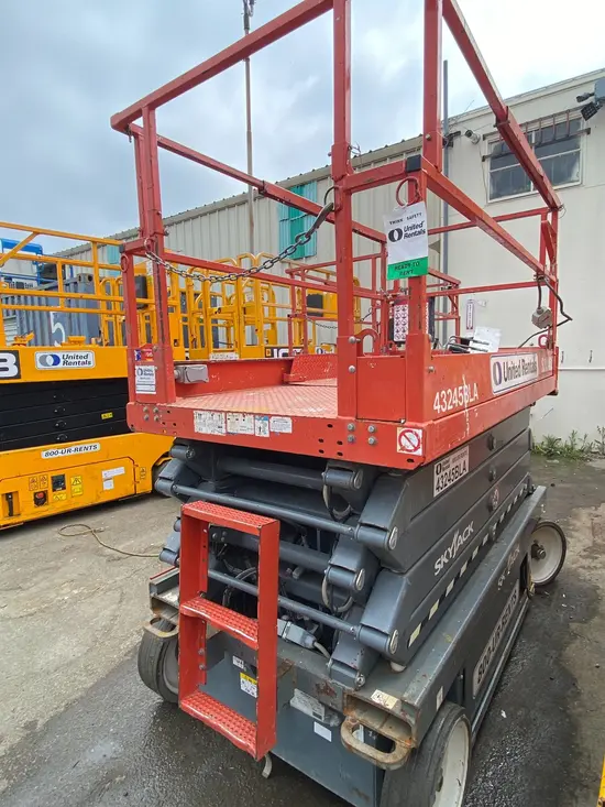 2017 Skyjack SJIII4632 Scissor Lift