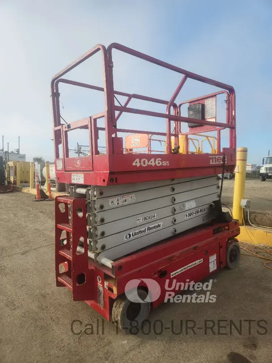 2017 MEC 4046SE Scissor Lift