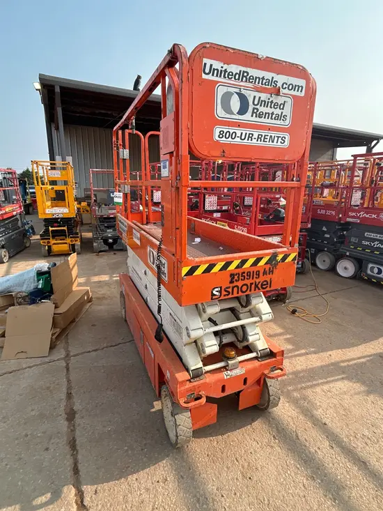 2019 Snorkel S3226E Scissor Lift