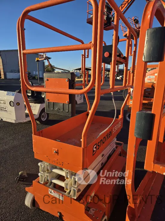 2019 Snorkel S3010E Scissor Lift