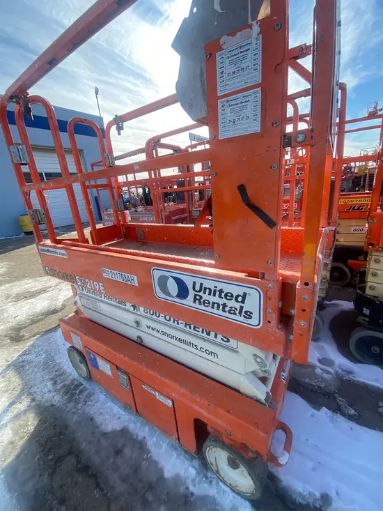 2018 Snorkel S3219E Scissor Lift