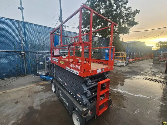 2018 Skyjack SJIII4740 Scissor Lift