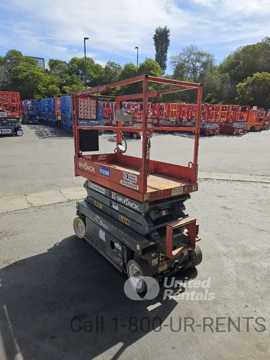2014 Skyjack SJIII3219 Scissor Lift