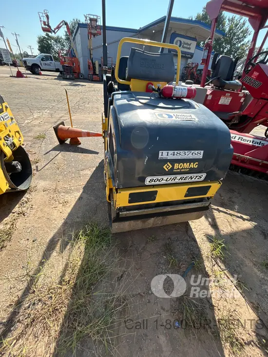 2022 BOMAG BW900-50 Double Drum Roller