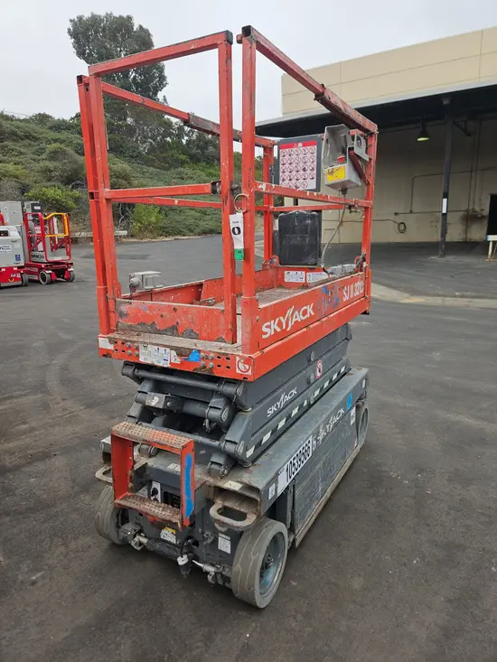 2016 Skyjack SJIII3219 Scissor Lift