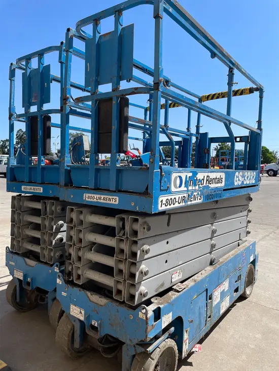 2018 Genie GS-3232 Scissor Lift