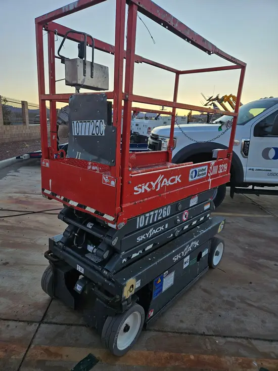 2018 Skyjack SJIII3219 Scissor Lift
