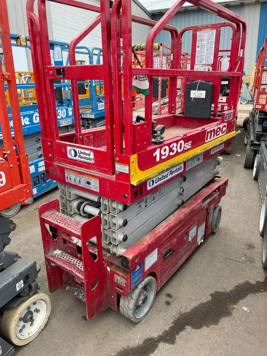 2017 MEC 1930SE Scissor Lift