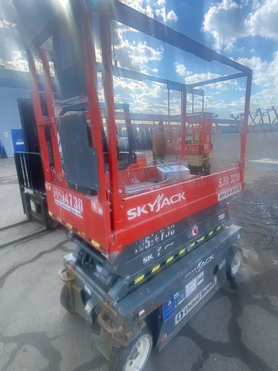 2016 Skyjack SJIII3219 Scissor Lift