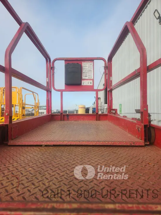 2017 MEC 4046SE Scissor Lift