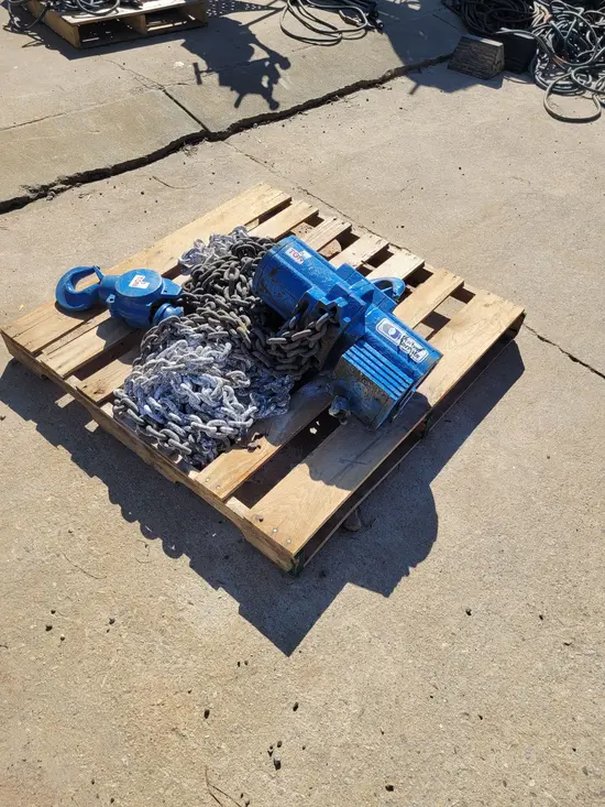2011 JD NEUHAUS PROFI 3-6 Hoist
