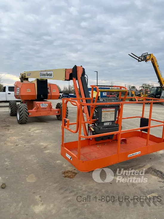 2016 JLG 800AJ Articulating Boom Lift