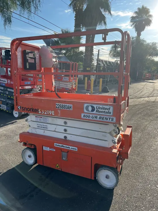 2019 Snorkel S3219E Scissor Lift