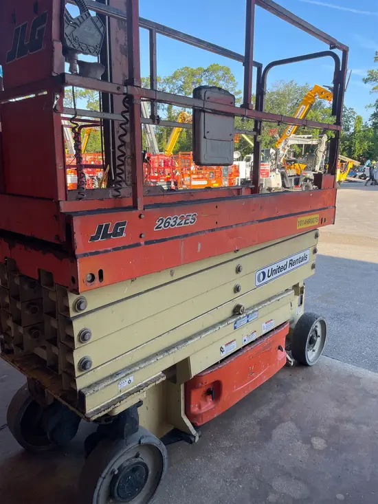 2017 JLG 2632ES Scissor Lift
