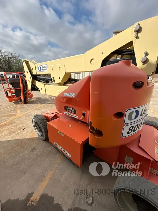 2018 JLG E400AJPN Articulating Boom Lift