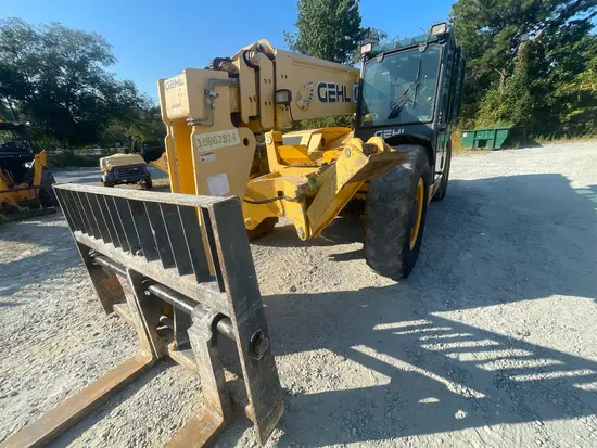 2018 Gehl DL12-55 Forklift