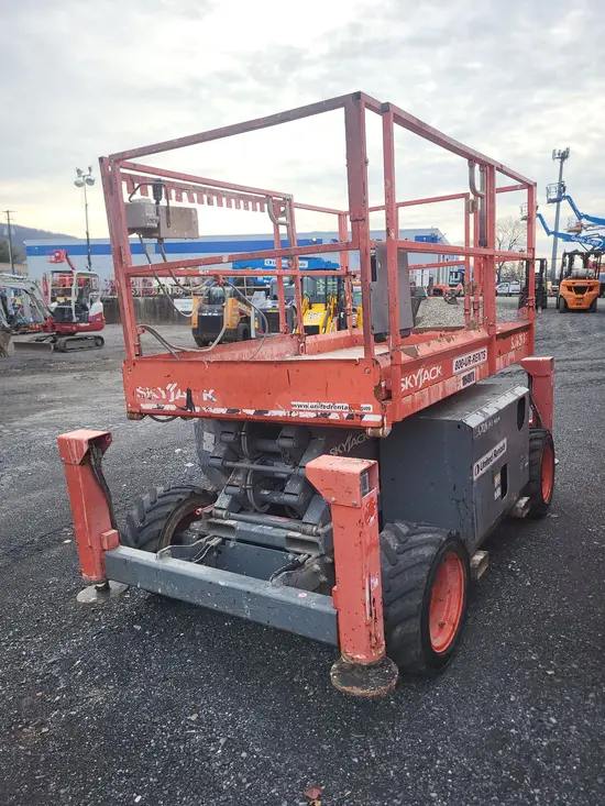 2017 Skyjack SJ6826RT Rough Terrain Scissor Lift