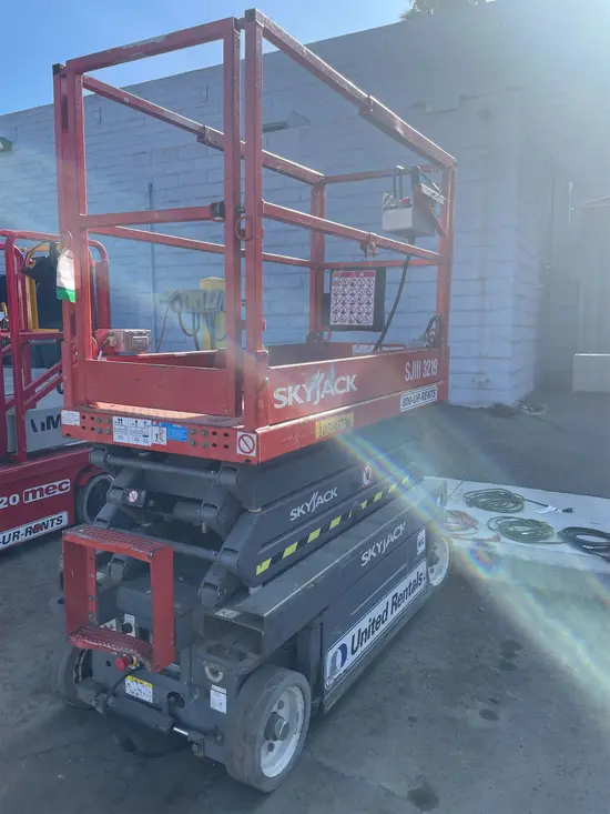 2017 Skyjack SJIII3219 Scissor Lift