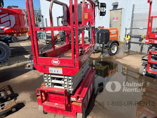 2019 MEC 1330SE Scissor Lift
