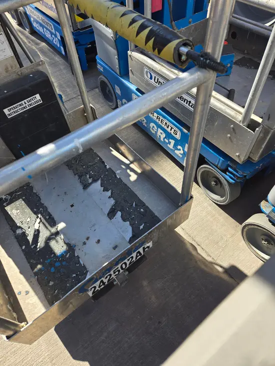 2019 Genie AWP-30SDC Pusharound Lift