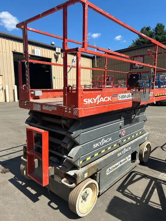 2016 Skyjack SJIII4632 Scissor Lift