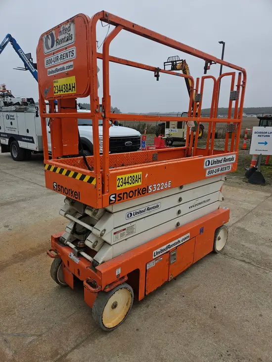 2019 Snorkel S3226E Scissor Lift