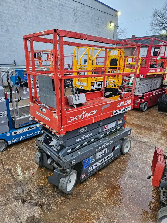 2018 Skyjack SJIII3219 Scissor Lift