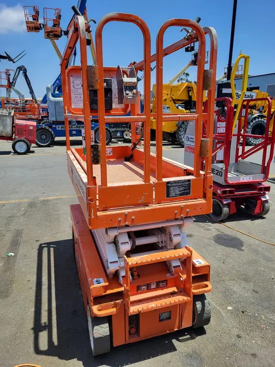2019 Snorkel S3219E Scissor Lift