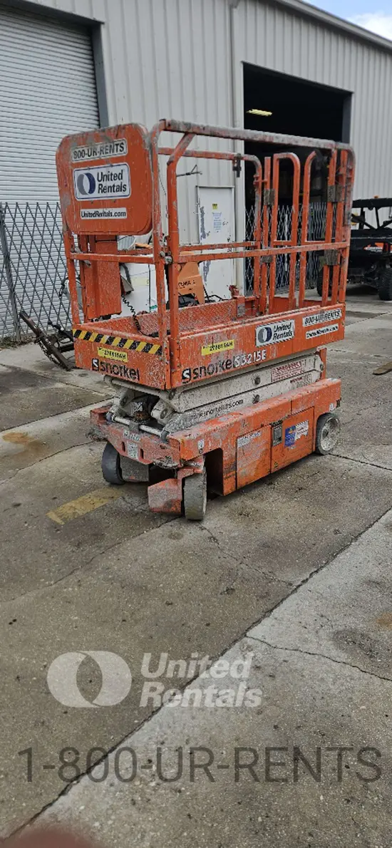 2021 Snorkel S3215E Scissor Lift
