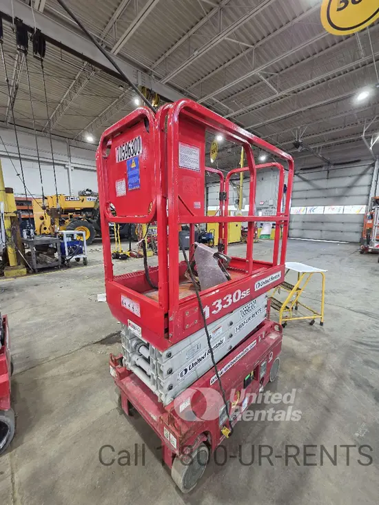 2017 MEC 1330SE Scissor Lift